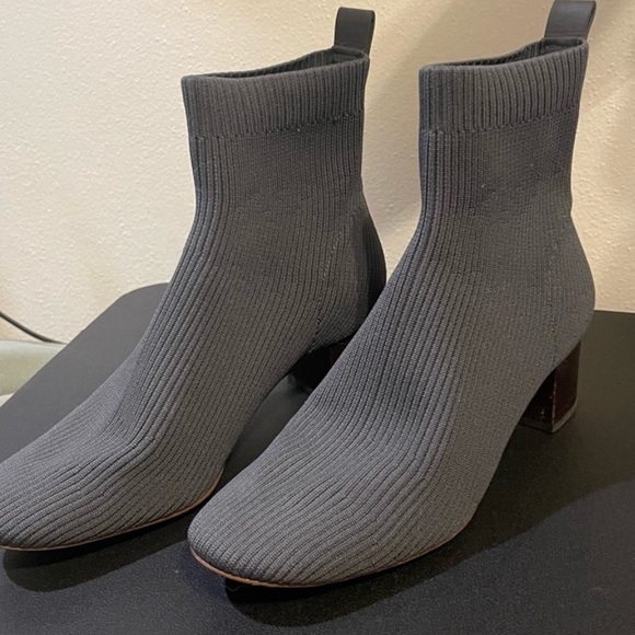 Everlane sock boot 8.5 - Picture 4 of 6